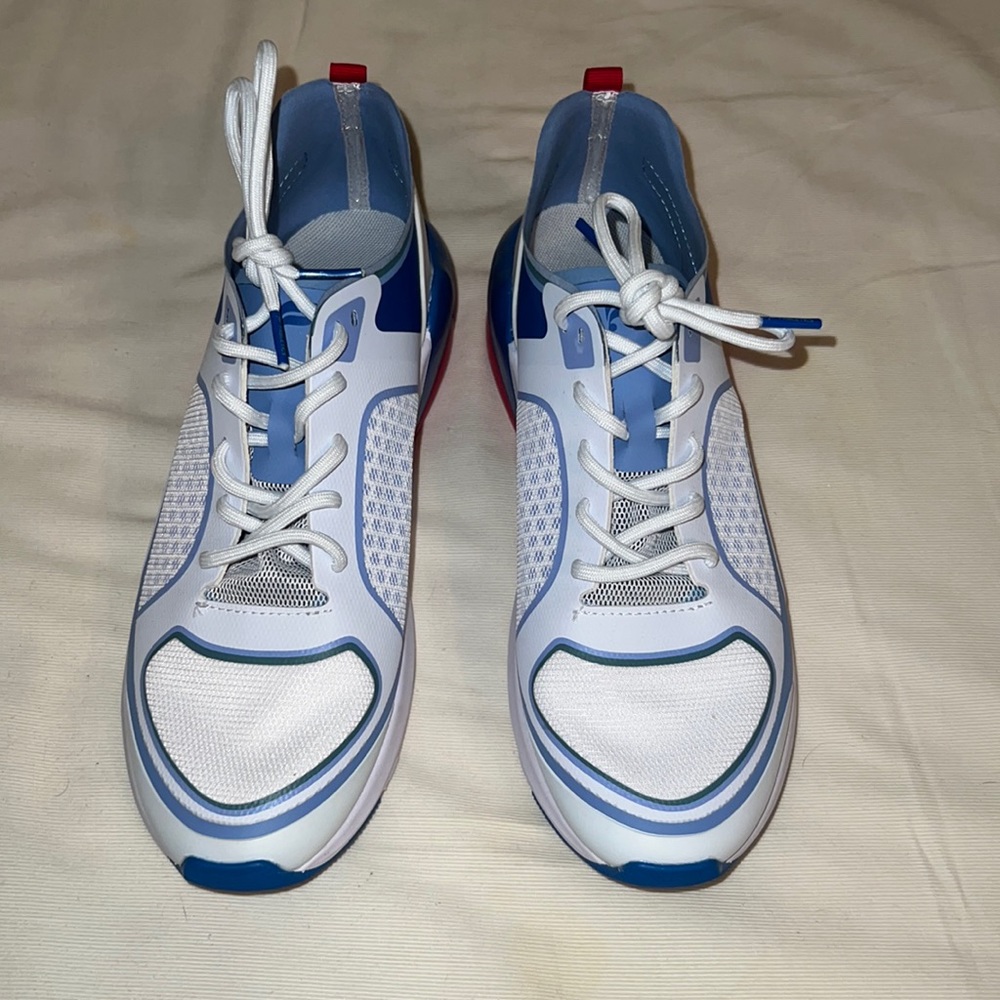 Tennis Shoes